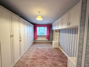 Photo 5- click for photo gallery